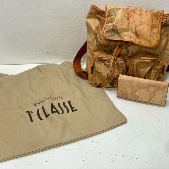 I am LIVE! Heart “❤️” my flyer for my Next Live Steals & Deals Show. - Picture 11 of 16